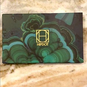 HIPDOT| Cenote Pressed Eyeshadow Palette